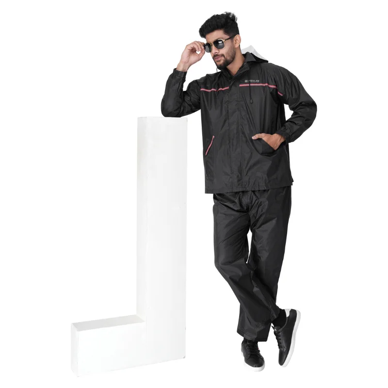 Peet & Joe Magnum Men’s Black Rainsuit With Bag Compartment